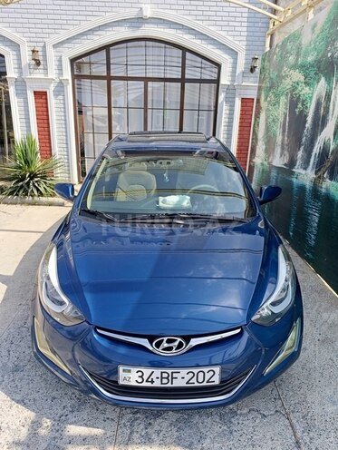 Hyundai Elantra 2015, 137,700 km - 1.8 л - Qax