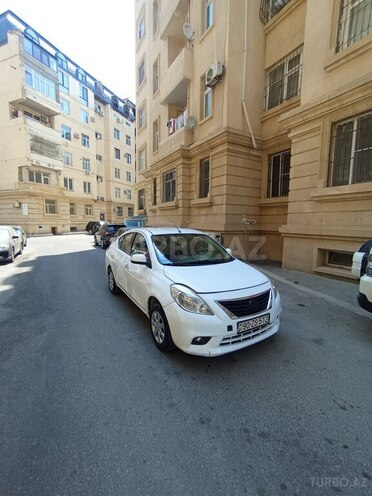 Nissan Sunny 2013, 230,000 km - 1.5 л - Bakı