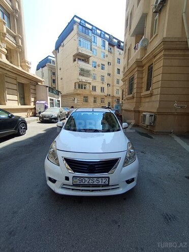 Nissan Sunny 2013, 230,000 km - 1.5 л - Bakı