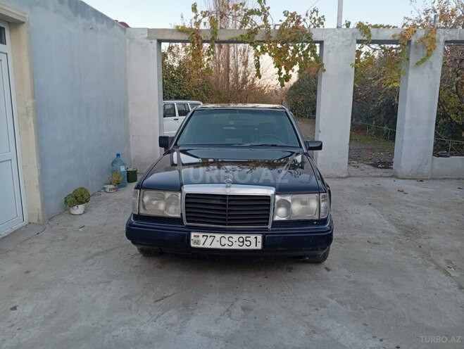 Mercedes E 250 1992, 350,000 km - 2.5 l - Salyan