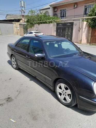 Mercedes E 270 1999, 450,000 km - 2.7 l - Bakı