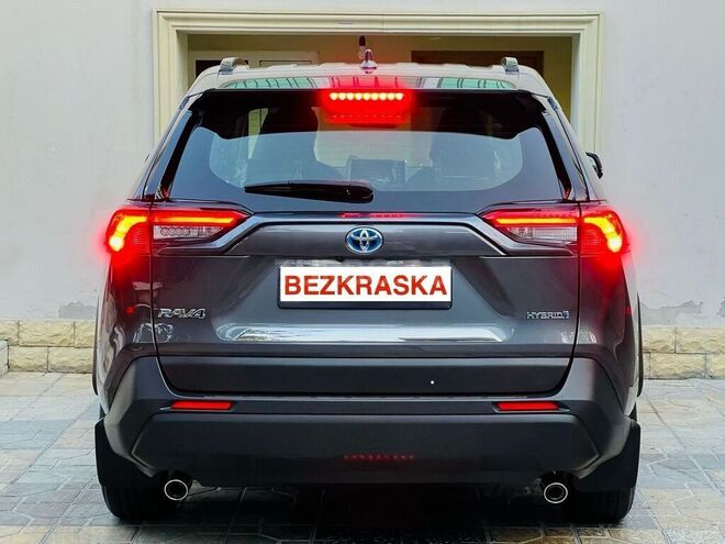 Toyota RAV4 2021, 100,900 km - 2.5 l - Bakı