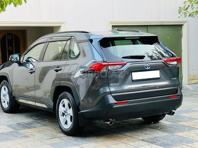 Toyota RAV4 2021, 100,900 km - 2.5 l - Bakı