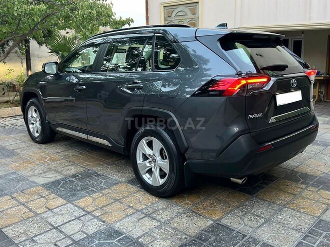 Toyota RAV4 2021, 100,900 km - 2.5 l - Bakı