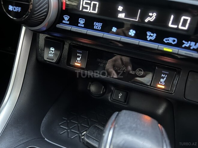 Toyota RAV4 2021, 100,900 km - 2.5 l - Bakı