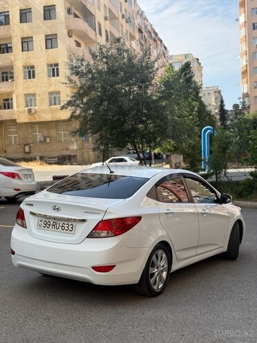 Hyundai Accent 2012, 210,000 km - 1.6 л - Bakı