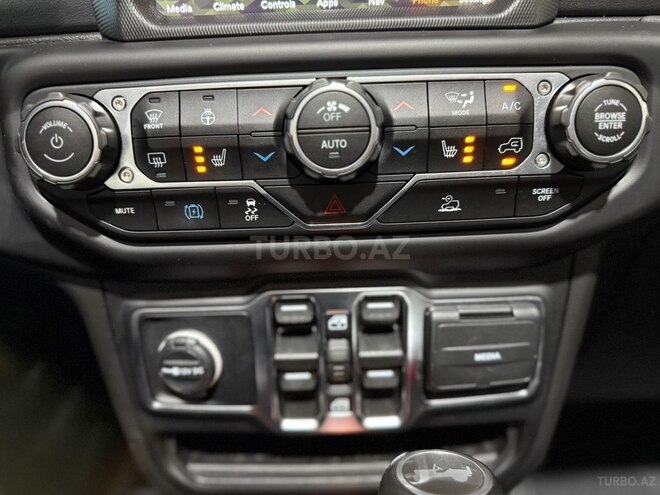 Jeep Wrangler 2022, 31,000 km - 2.0 l - Bakı