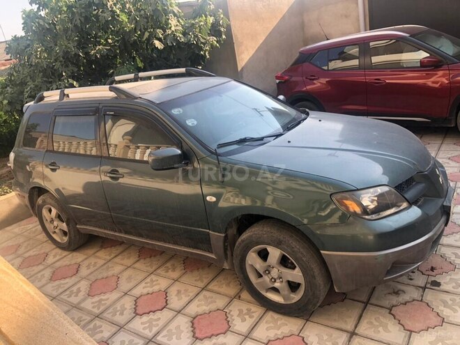 Mitsubishi Outlander 2002, 285,000 km - 2.4 l - Bakı