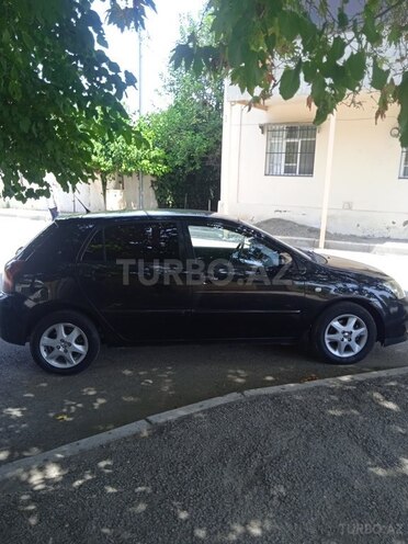 Toyota Corolla 2006, 233,000 km - 1.4 l - Gəncə