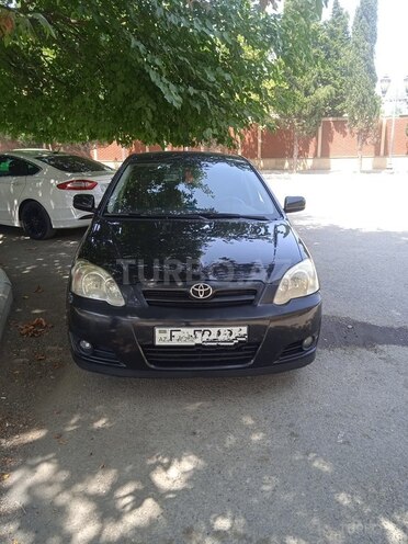 Toyota Corolla 2006, 233,000 km - 1.4 l - Gəncə