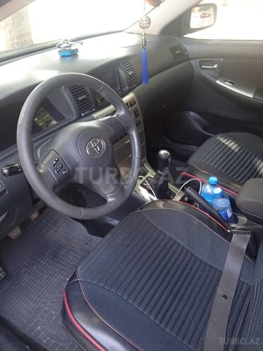 Toyota Corolla 2006, 233,000 km - 1.4 l - Gəncə