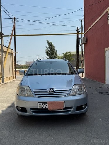 Toyota Corolla 2004, 266,000 km - 1.4 л - Bakı