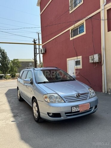 Toyota Corolla 2004, 266,000 km - 1.4 л - Bakı