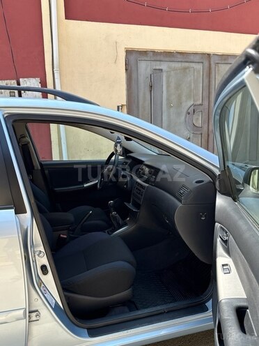Toyota Corolla 2004, 266,000 km - 1.4 л - Bakı