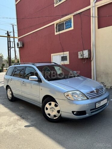 Toyota Corolla 2004, 266,000 km - 1.4 л - Bakı