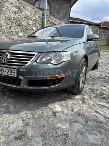 Volkswagen Passat 2007, 255,000 km - 2.0 l - Bakı