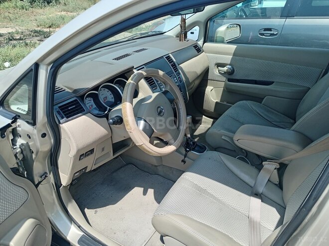 Nissan Tiida 2011, 107,228 km - 1.6 л - Bakı