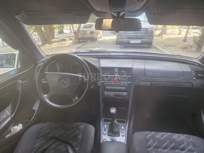 Mercedes C 180 1999, 238,000 km - 1.8 l - Bakı