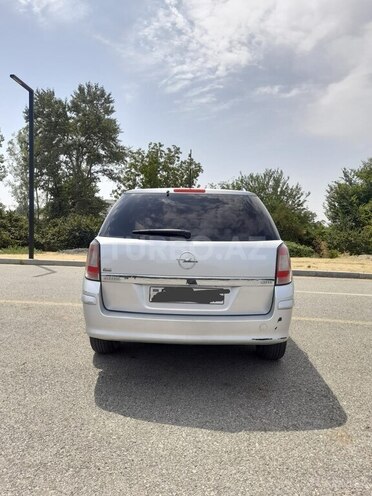 Opel Astra 2007, 293,600 km - 1.3 l - Qəbələ