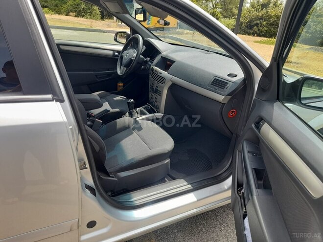 Opel Astra 2007, 293,600 km - 1.3 l - Qəbələ