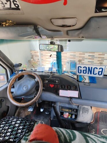 Mercedes Sprinter 412 1997, 650,000 km - 2.9 л - Ağstafa