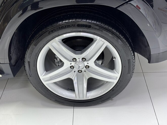 Mercedes GL 550 2009, 149,000 km - 5.5 л - Bakı