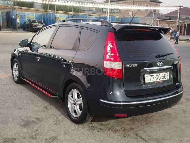 Hyundai i30 2010, 323,000 km - 1.4 l - Bakı