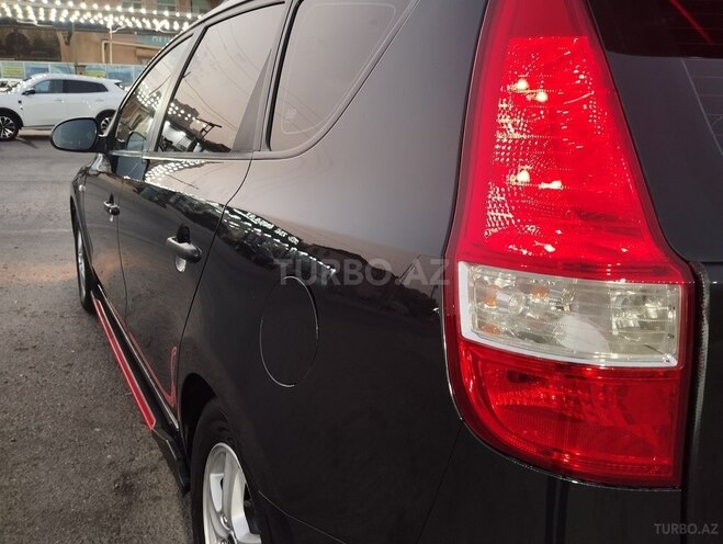 Hyundai i30 2010, 323,000 km - 1.4 l - Bakı