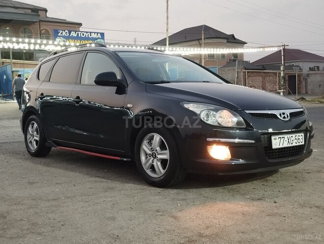 Hyundai i30 2010, 323,000 km - 1.4 l - Bakı