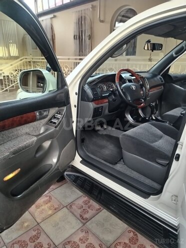 Toyota Land Cruiser Prado 2009, 180,000 km - 2.7 л - Şəmkir
