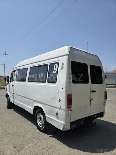 Mercedes 208 D 1993, 50,000 km - 2.9 л - Şirvan
