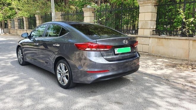 Hyundai Elantra 2017, 106,000 km - 2.0 l - Sumqayıt