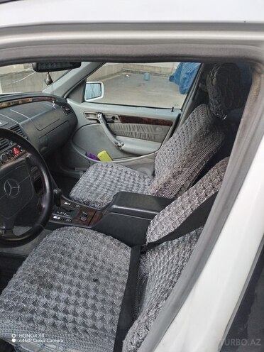 Mercedes C 230 1998, 343,000 km - 2.3 l - Bakı