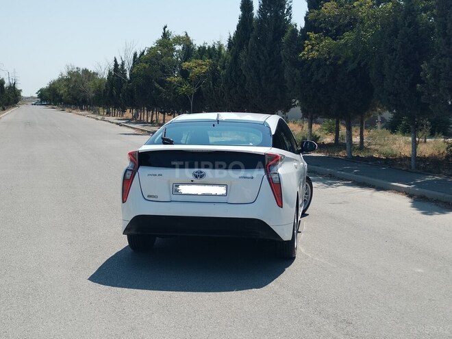 Toyota Prius 2018, 130,000 km - 1.8 l - Sumqayıt