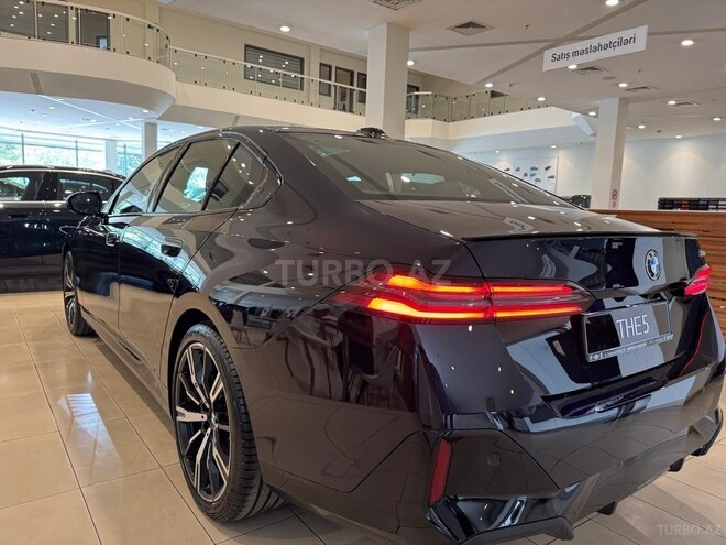 BMW 520-10
