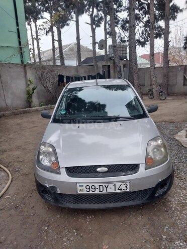 Ford Fiesta 2006, 312,000 km - 1.2 л - Bakı
