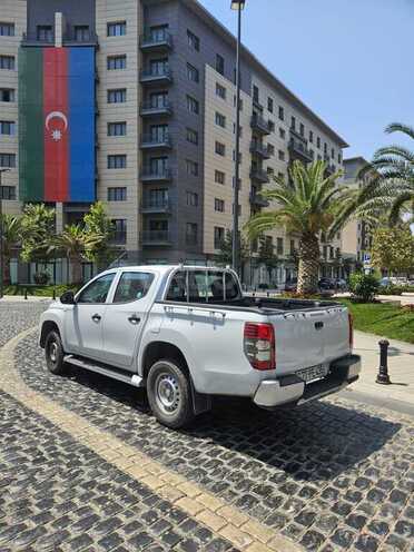 Mitsubishi L200 2021, 185,400 km - 2.4 l - Bakı