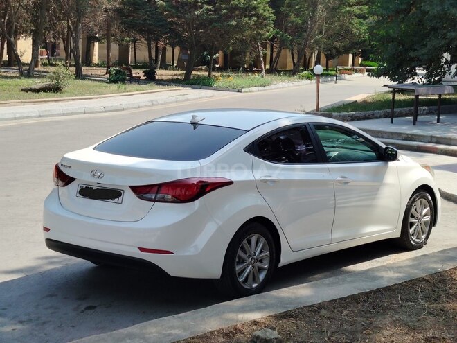 Hyundai Elantra 2015, 97,000 km - 1.8 л - Bakı