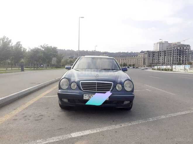 Mercedes E 280 2000, 325,000 km - 2.8 l - Bakı