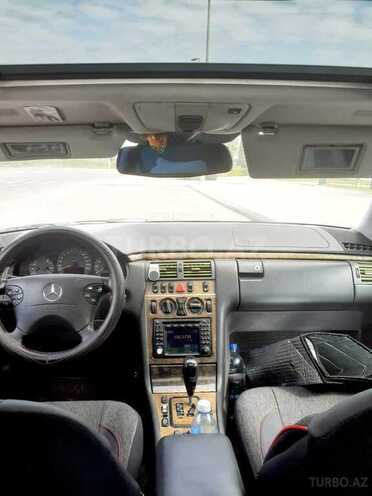 Mercedes E 280 2000, 325,000 km - 2.8 l - Bakı