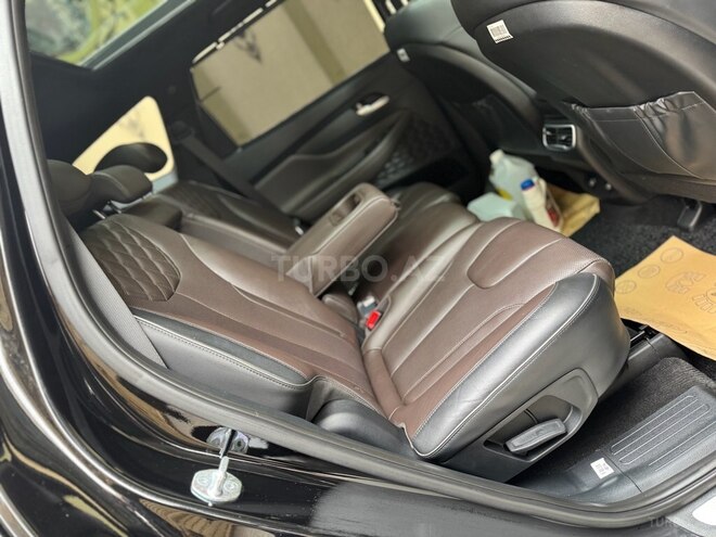 Hyundai Santa Fe-14
