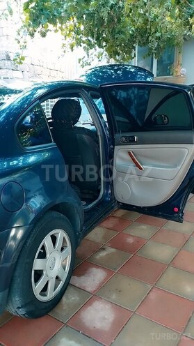 Volkswagen Passat 1998, 310,000 km - 2.8 л - Bakı