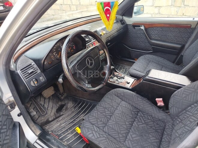 Mercedes C 180 1995, 356,890 km - 1.8 l - Şəki
