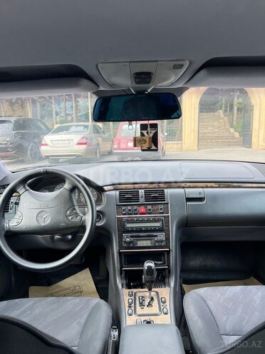 Mercedes E 220 d 2001, 320,000 km - 2.2 l - Bakı