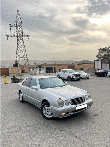 Mercedes E 220 d 2001, 320,000 km - 2.2 l - Bakı