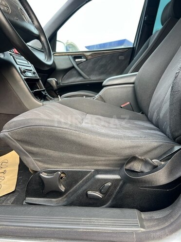 Mercedes E 220 d 2001, 320,000 km - 2.2 l - Bakı