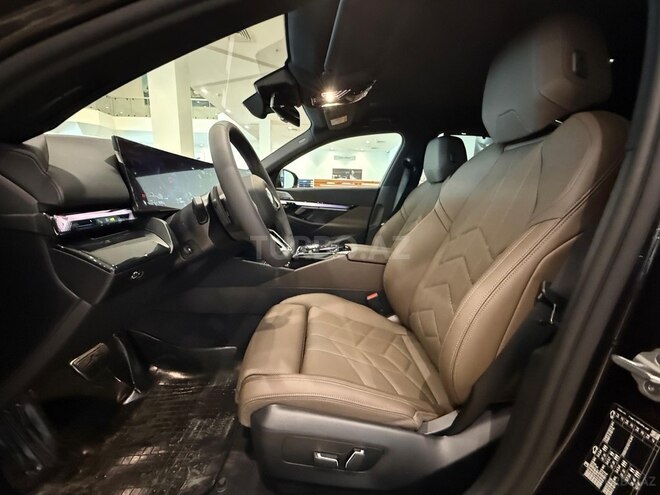 BMW 520 2025, 0 km - 2.0 л - Bakı