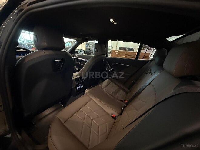 BMW 520 2025, 0 km - 2.0 л - Bakı