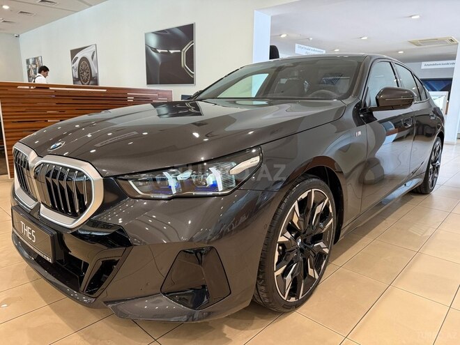 BMW 520 2025, 0 km - 2.0 л - Bakı