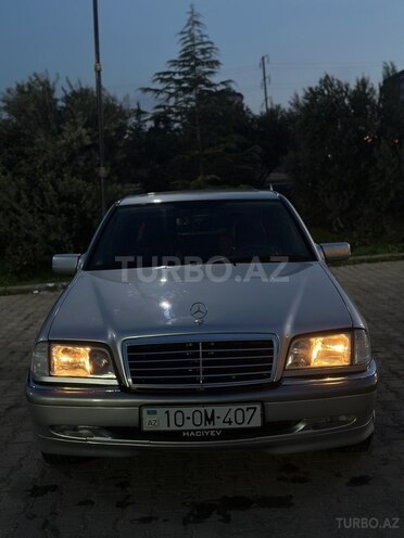Mercedes C 180 1995, 300,000 km - 1.8 l - Bakı